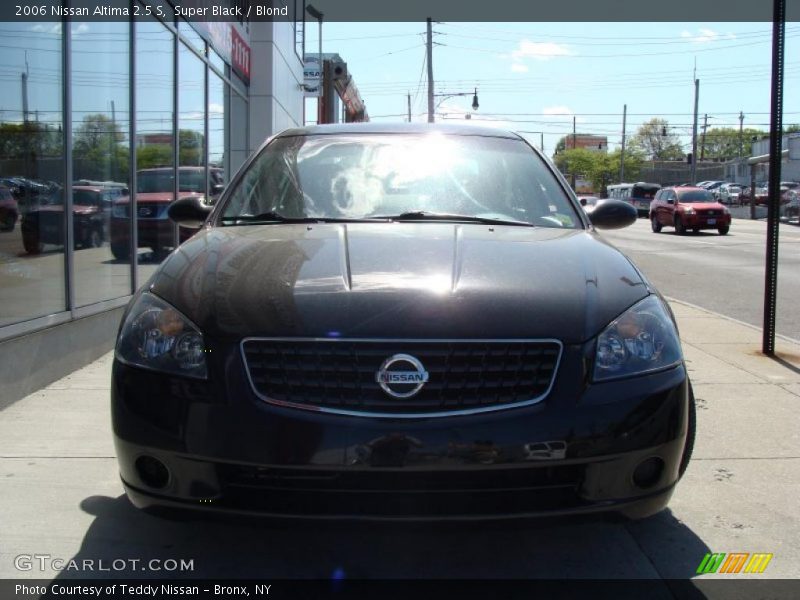 Super Black / Blond 2006 Nissan Altima 2.5 S