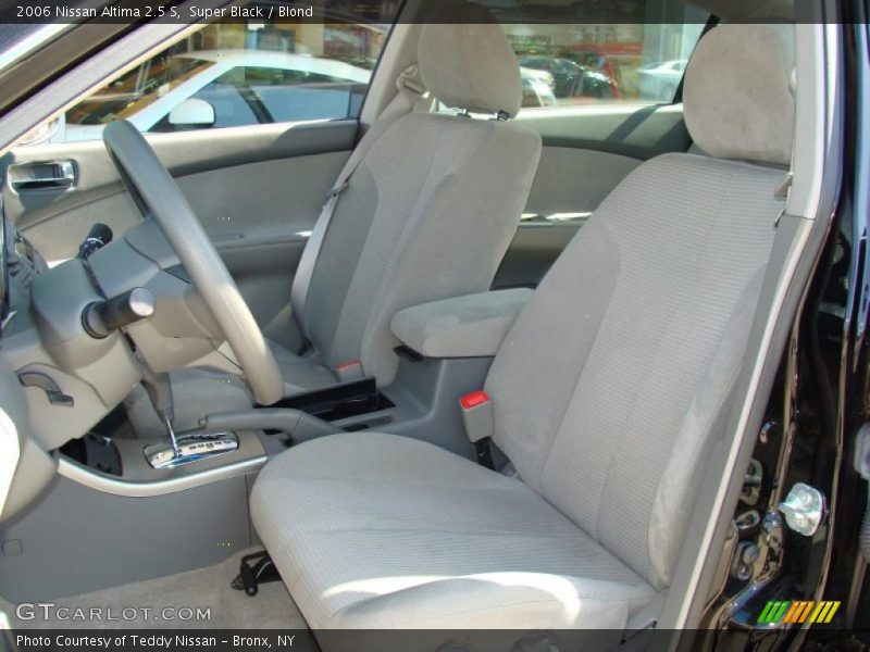 Super Black / Blond 2006 Nissan Altima 2.5 S