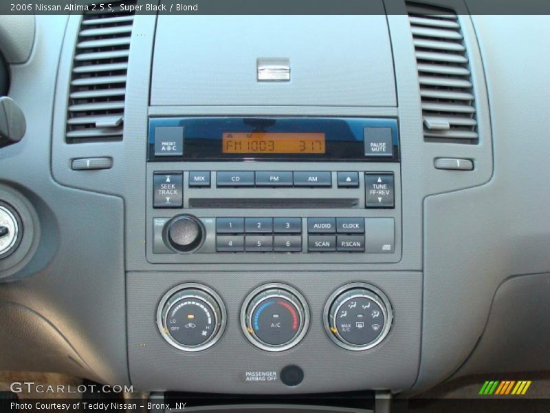 Super Black / Blond 2006 Nissan Altima 2.5 S