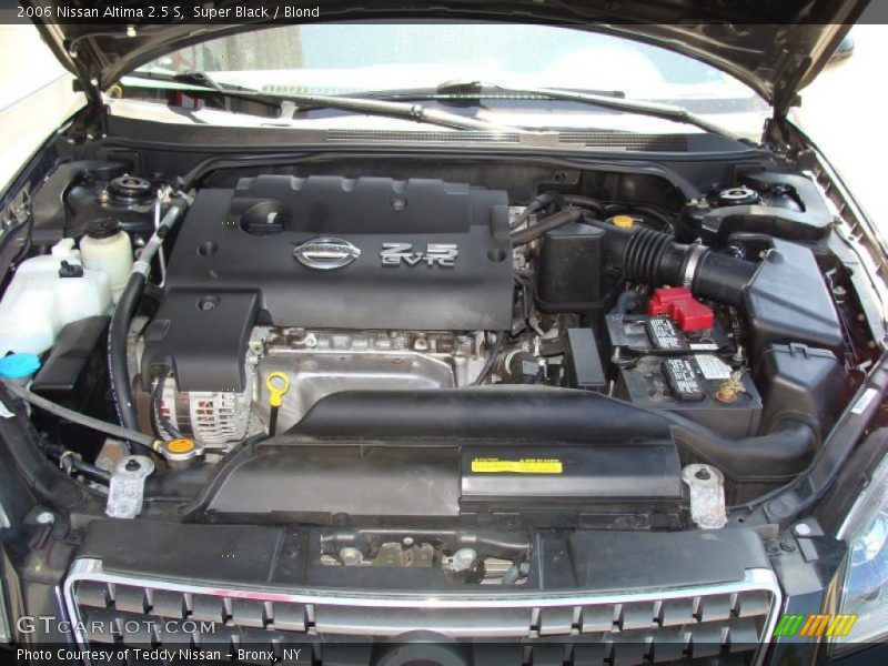 Super Black / Blond 2006 Nissan Altima 2.5 S
