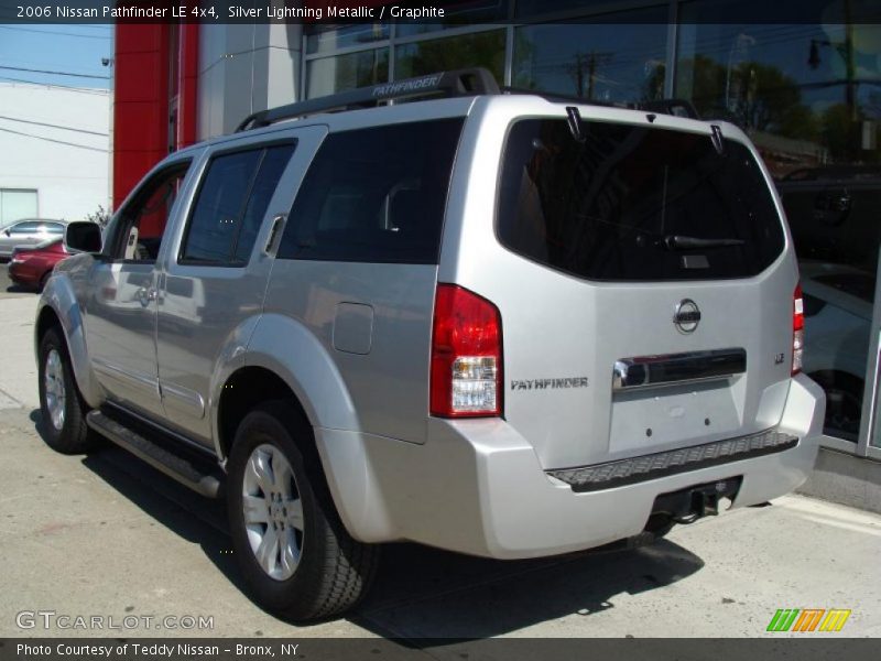 Silver Lightning Metallic / Graphite 2006 Nissan Pathfinder LE 4x4