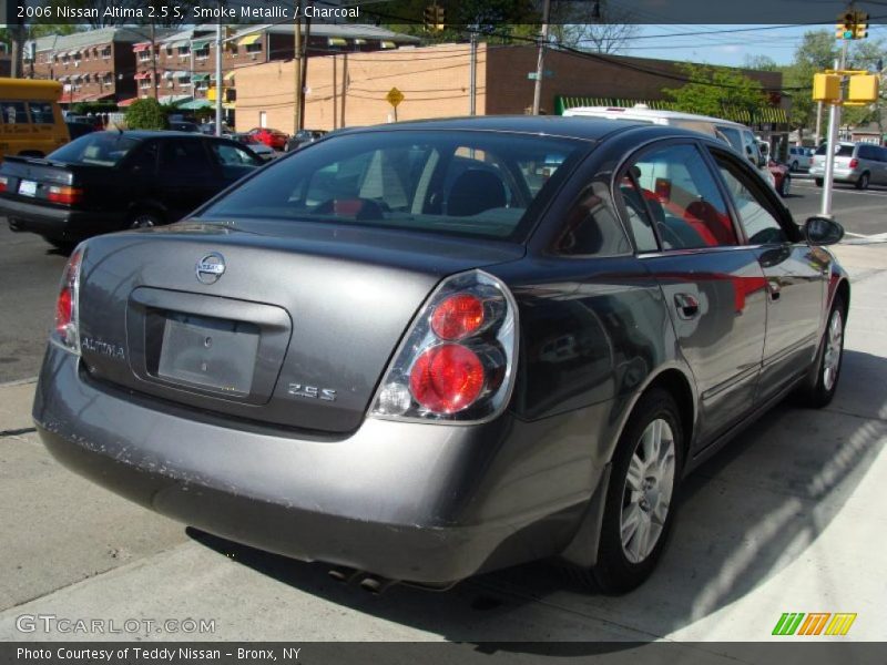 Smoke Metallic / Charcoal 2006 Nissan Altima 2.5 S