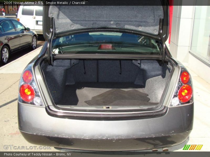 Smoke Metallic / Charcoal 2006 Nissan Altima 2.5 S