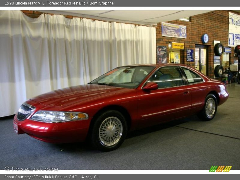Toreador Red Metallic / Light Graphite 1998 Lincoln Mark VIII