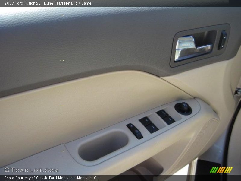 Dune Pearl Metallic / Camel 2007 Ford Fusion SE