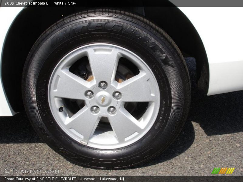 White / Gray 2009 Chevrolet Impala LT