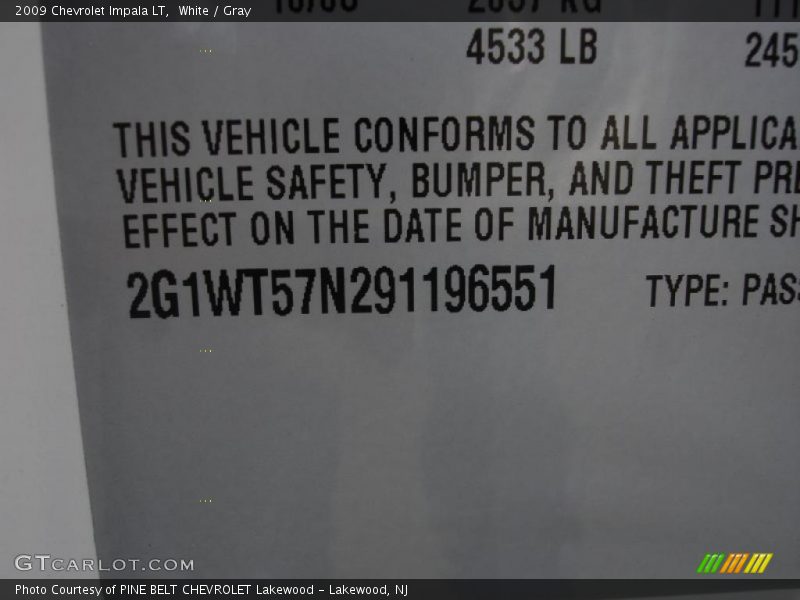 White / Gray 2009 Chevrolet Impala LT