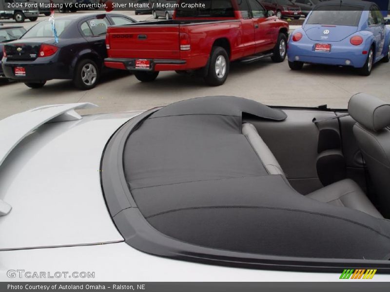 Silver Metallic / Medium Graphite 2004 Ford Mustang V6 Convertible