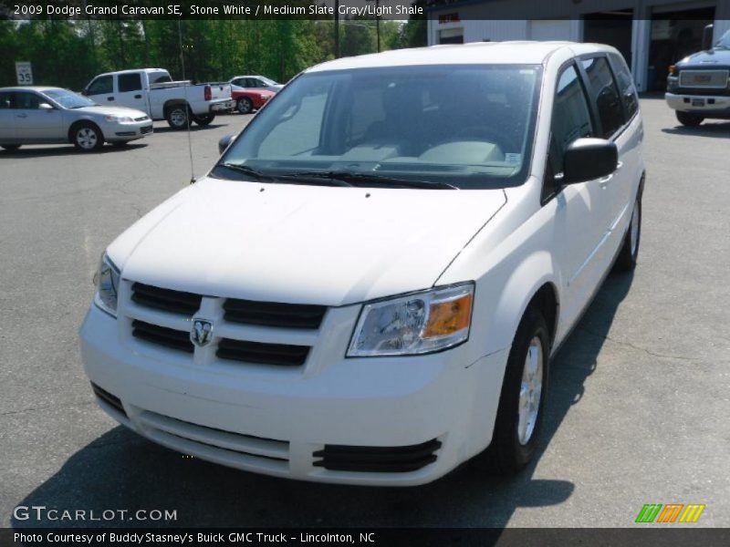 Stone White / Medium Slate Gray/Light Shale 2009 Dodge Grand Caravan SE