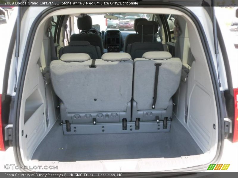 Stone White / Medium Slate Gray/Light Shale 2009 Dodge Grand Caravan SE