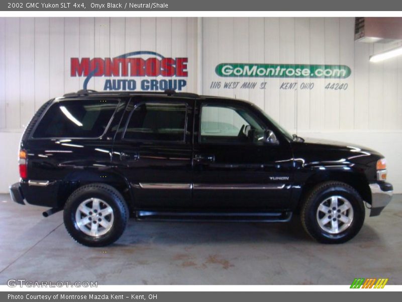 Onyx Black / Neutral/Shale 2002 GMC Yukon SLT 4x4