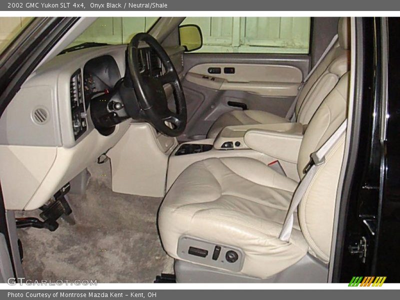 Onyx Black / Neutral/Shale 2002 GMC Yukon SLT 4x4