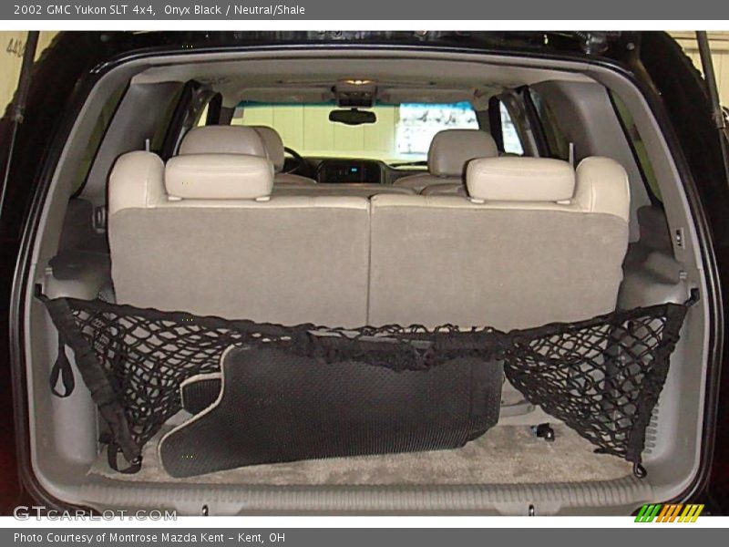 Onyx Black / Neutral/Shale 2002 GMC Yukon SLT 4x4