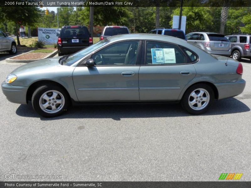 Light Tundra Metallic / Medium/Dark Flint Grey 2006 Ford Taurus SE