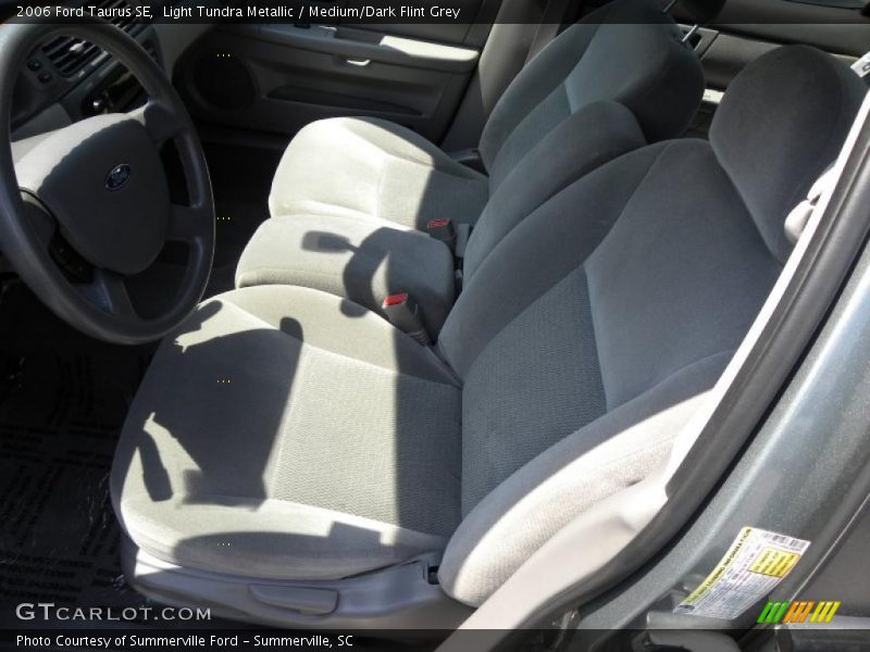 Light Tundra Metallic / Medium/Dark Flint Grey 2006 Ford Taurus SE