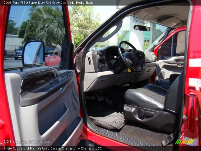 Red / Black 2005 Ford F350 Super Duty FX4 Crew Cab 4x4