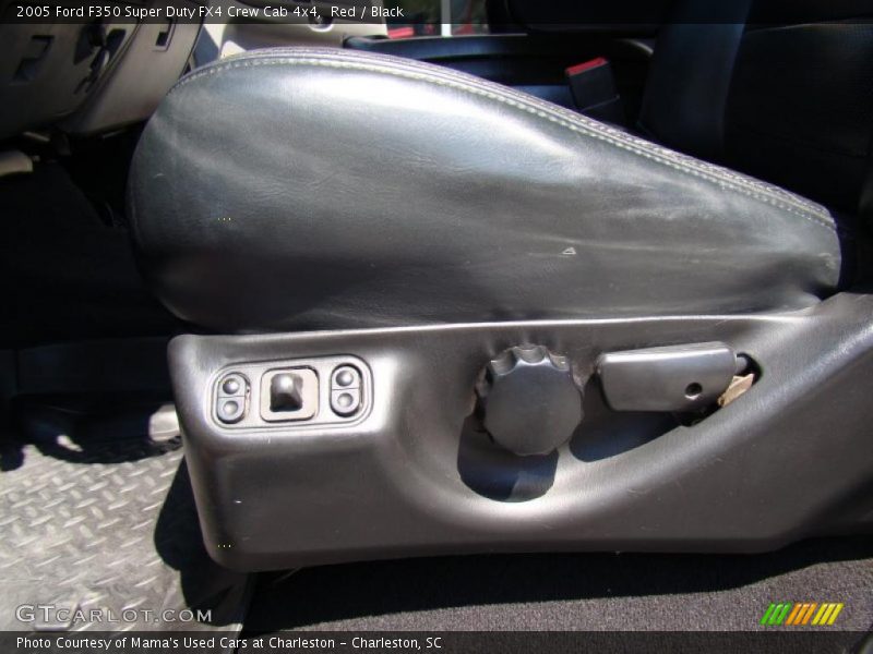 Red / Black 2005 Ford F350 Super Duty FX4 Crew Cab 4x4