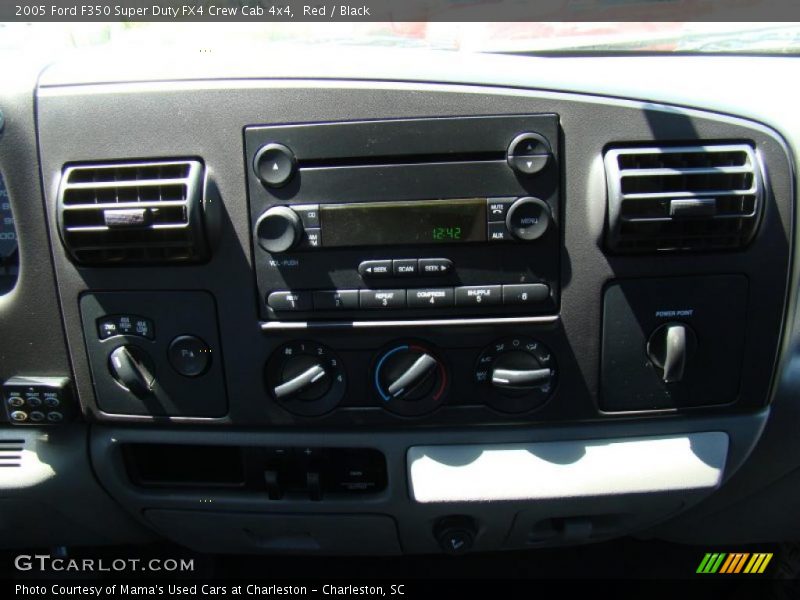 Red / Black 2005 Ford F350 Super Duty FX4 Crew Cab 4x4