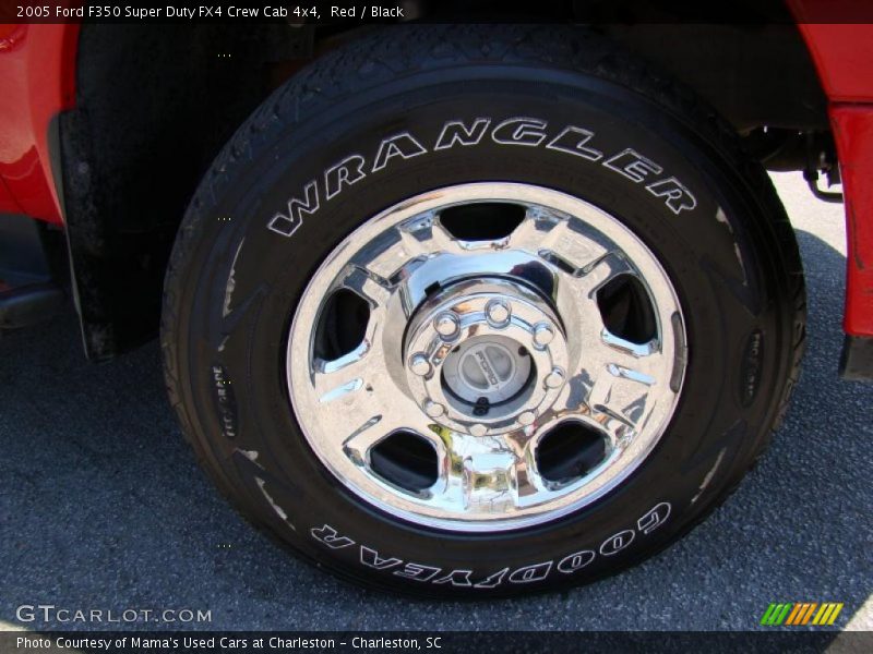 Red / Black 2005 Ford F350 Super Duty FX4 Crew Cab 4x4