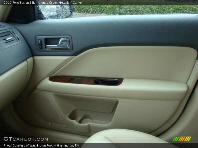 Atlantis Green Metallic / Camel 2010 Ford Fusion SEL