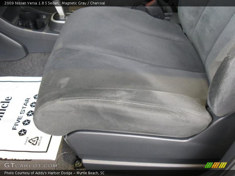 Magnetic Gray / Charcoal 2009 Nissan Versa 1.8 S Sedan