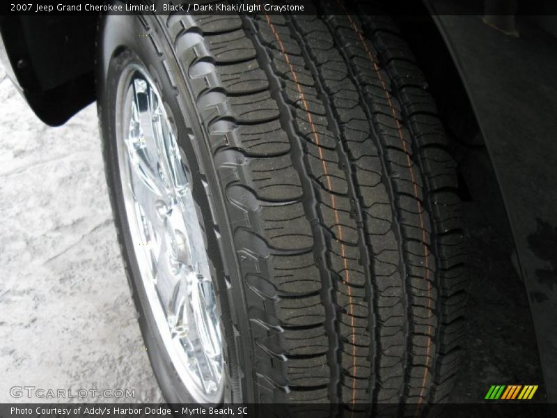 Black / Dark Khaki/Light Graystone 2007 Jeep Grand Cherokee Limited