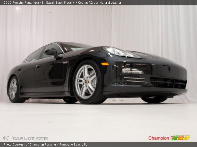 Basalt Black Metallic / Cognac/Cedar Natural Leather 2010 Porsche Panamera 4S