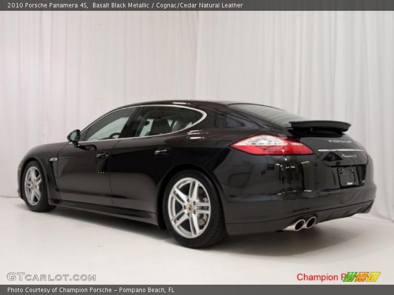 Basalt Black Metallic / Cognac/Cedar Natural Leather 2010 Porsche Panamera 4S