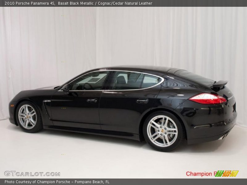 Basalt Black Metallic / Cognac/Cedar Natural Leather 2010 Porsche Panamera 4S