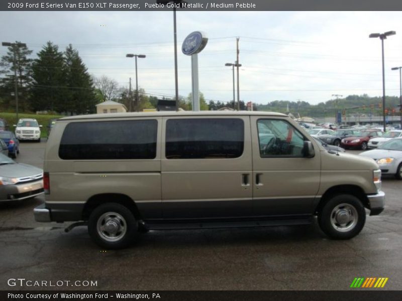 Pueblo Gold Metallic / Medium Pebble 2009 Ford E Series Van E150 XLT Passenger