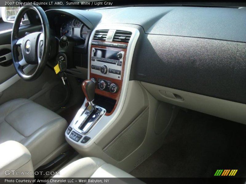 Summit White / Light Gray 2007 Chevrolet Equinox LT AWD