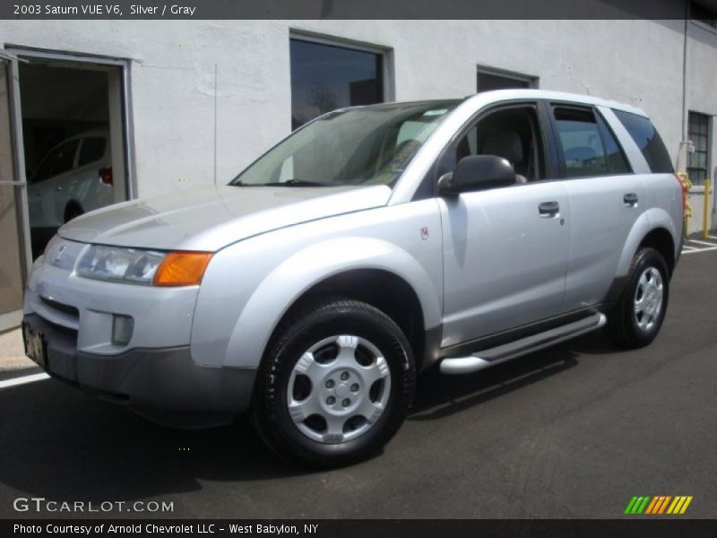 Silver / Gray 2003 Saturn VUE V6