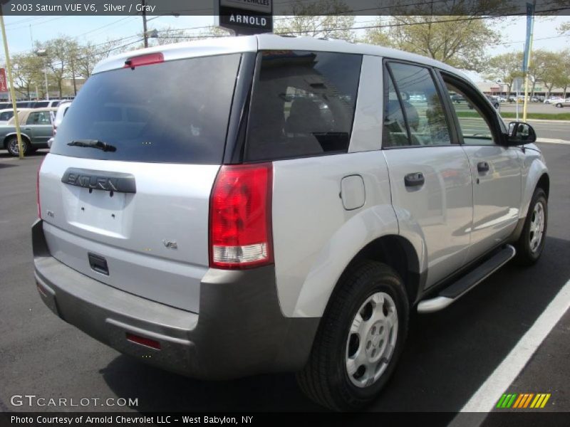 Silver / Gray 2003 Saturn VUE V6