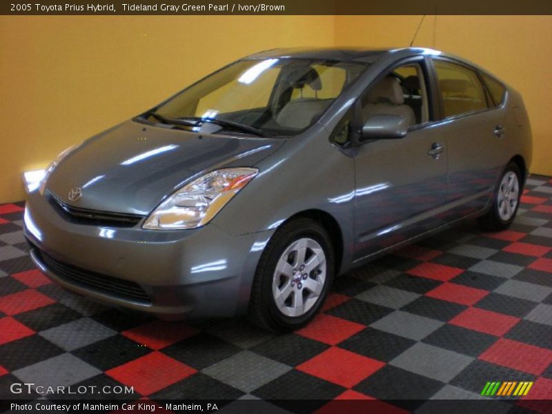 Tideland Gray Green Pearl / Ivory/Brown 2005 Toyota Prius Hybrid