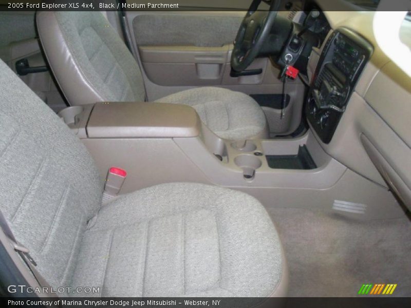 Black / Medium Parchment 2005 Ford Explorer XLS 4x4