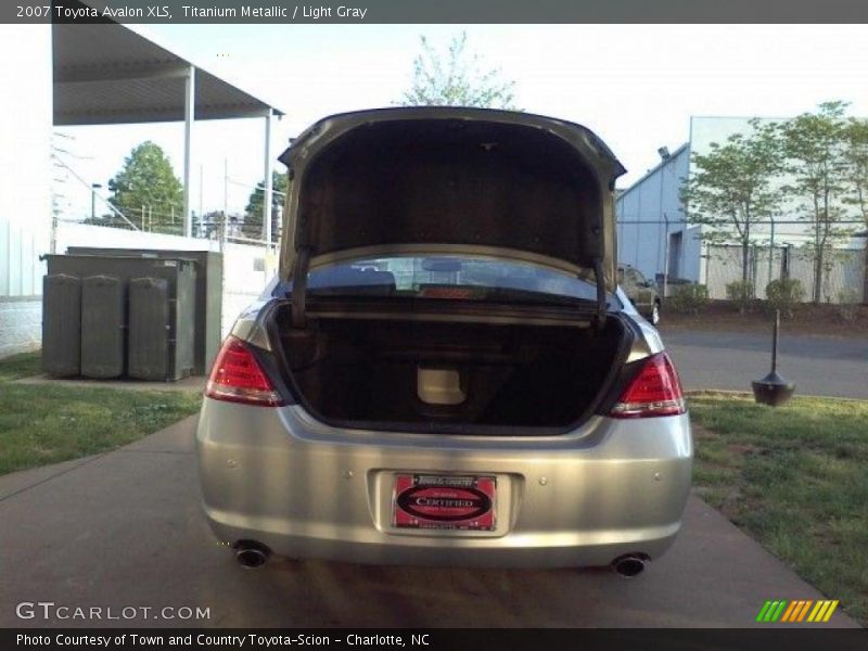 Titanium Metallic / Light Gray 2007 Toyota Avalon XLS