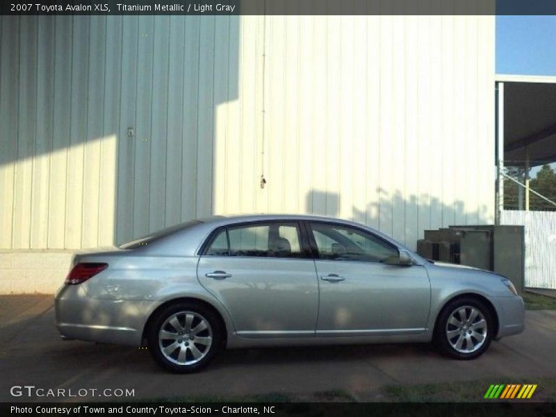 Titanium Metallic / Light Gray 2007 Toyota Avalon XLS