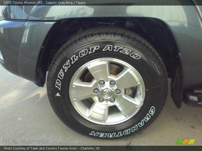 Galactic Gray Mica / Taupe 2005 Toyota 4Runner SR5