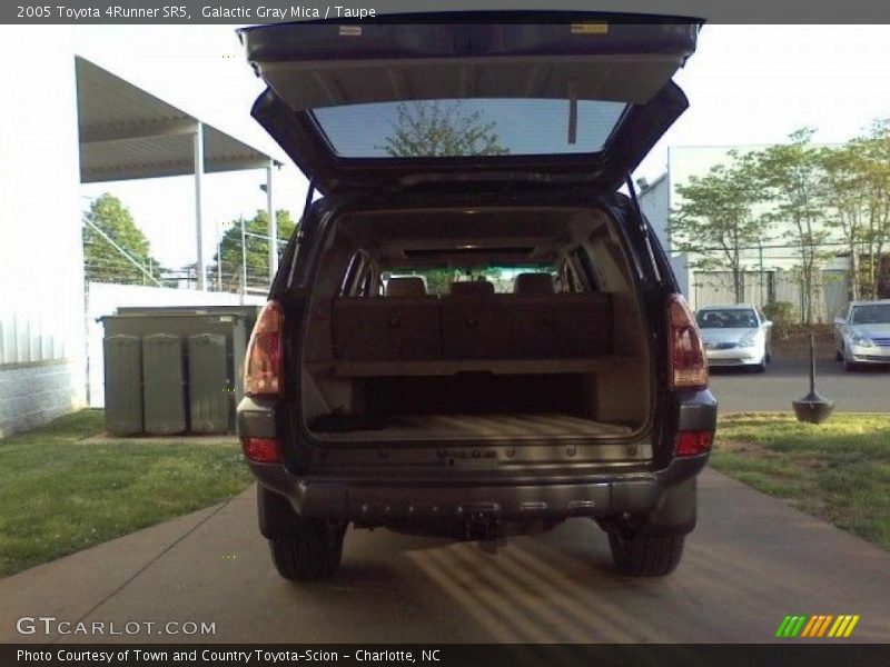 Galactic Gray Mica / Taupe 2005 Toyota 4Runner SR5