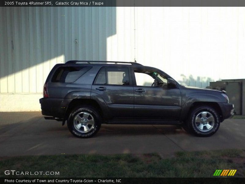 Galactic Gray Mica / Taupe 2005 Toyota 4Runner SR5