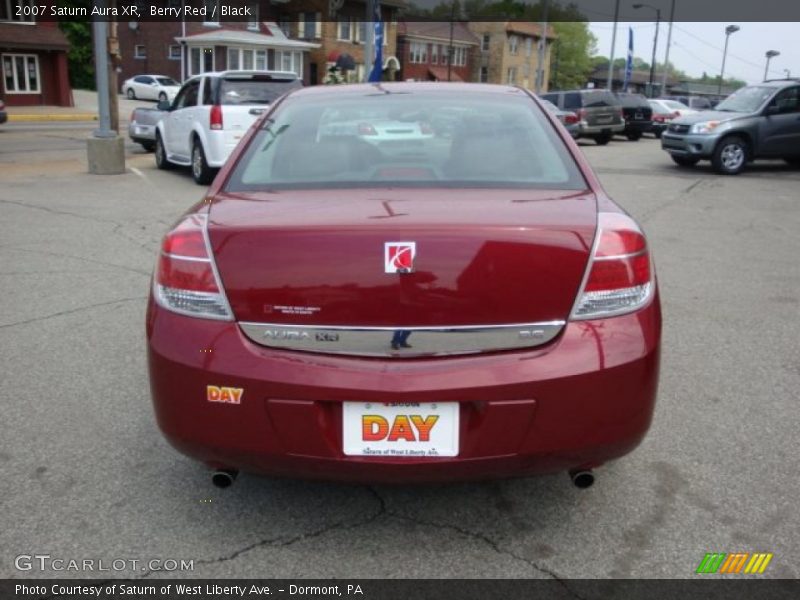 Berry Red / Black 2007 Saturn Aura XR