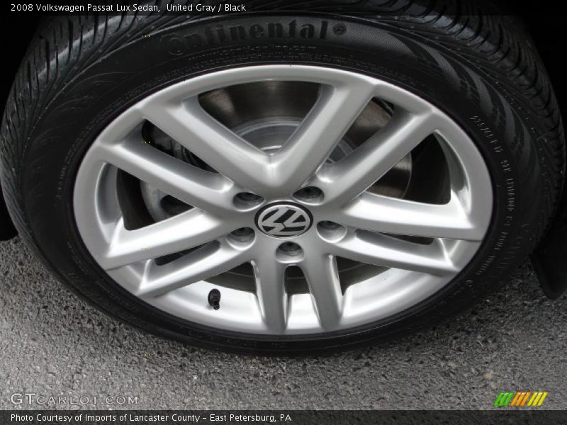 United Gray / Black 2008 Volkswagen Passat Lux Sedan