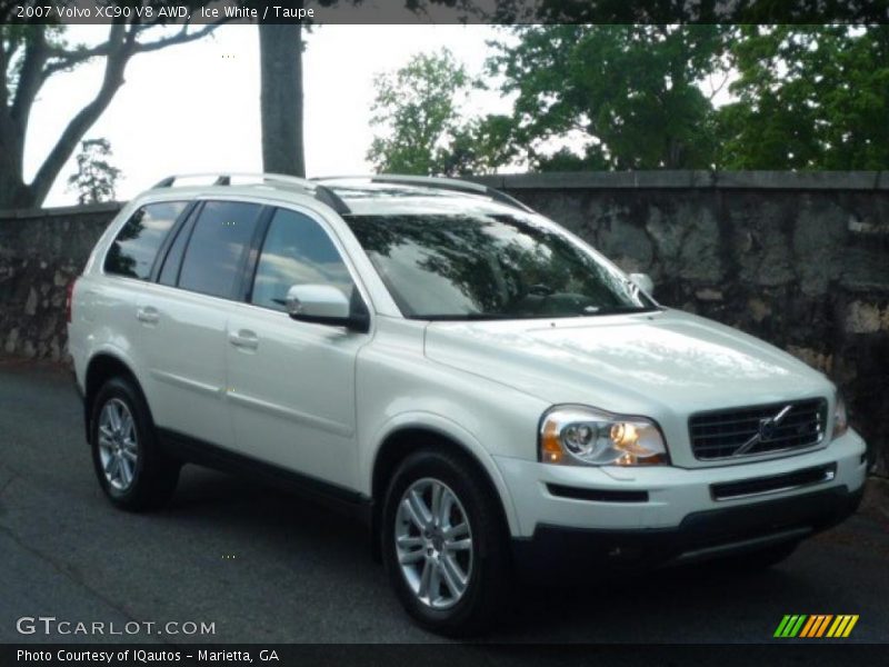 Ice White / Taupe 2007 Volvo XC90 V8 AWD