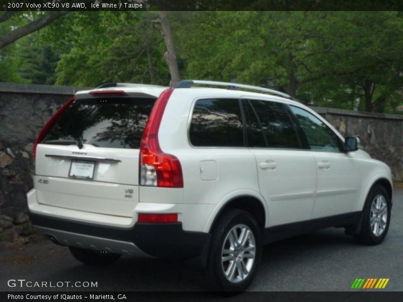 Ice White / Taupe 2007 Volvo XC90 V8 AWD