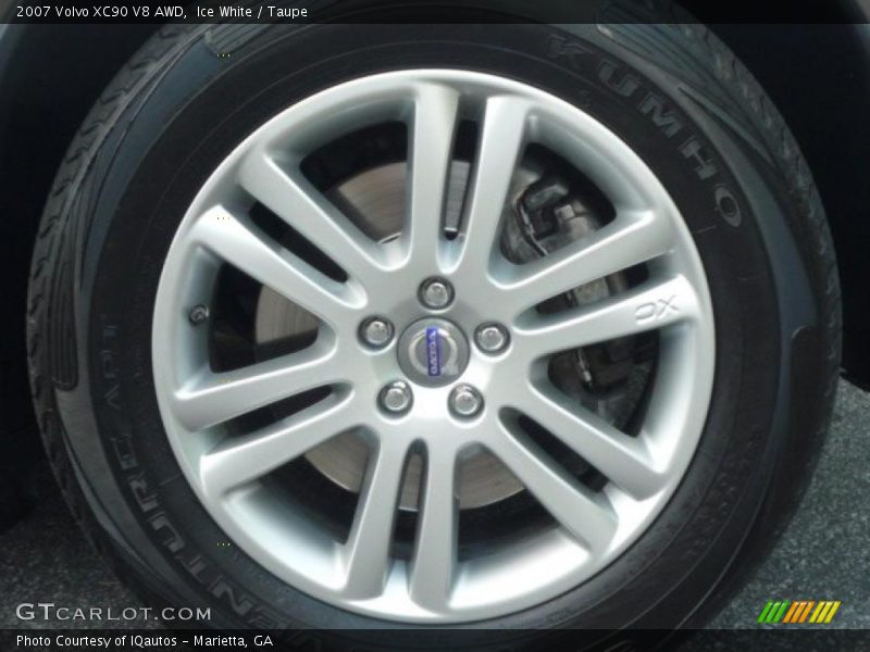 Ice White / Taupe 2007 Volvo XC90 V8 AWD