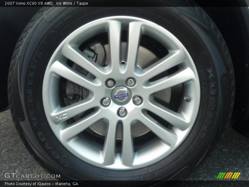 Ice White / Taupe 2007 Volvo XC90 V8 AWD