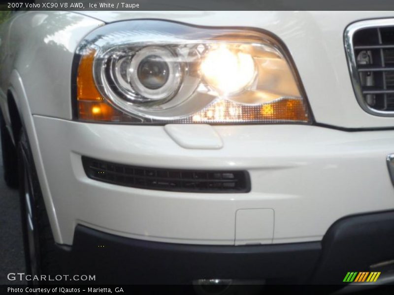 Ice White / Taupe 2007 Volvo XC90 V8 AWD