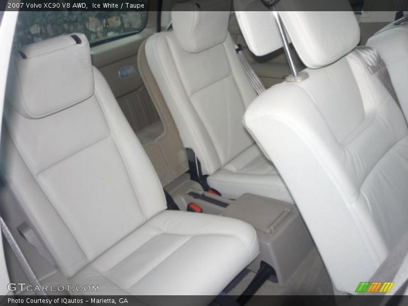 Ice White / Taupe 2007 Volvo XC90 V8 AWD