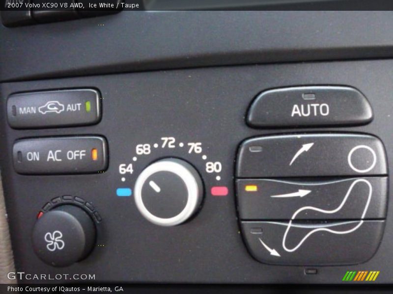 Ice White / Taupe 2007 Volvo XC90 V8 AWD