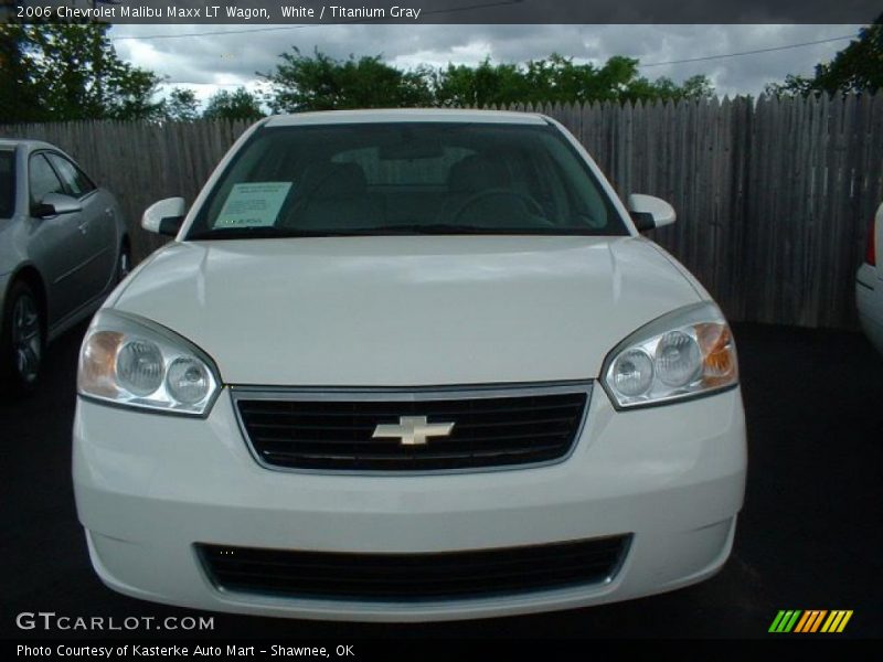 White / Titanium Gray 2006 Chevrolet Malibu Maxx LT Wagon